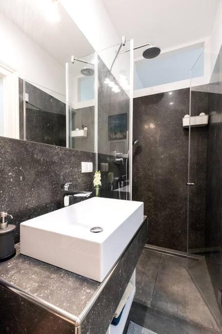 Anna Maria Near To Citycenter Wien